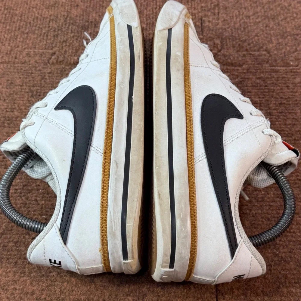 gently used B- Nike Court Legacy GS White Black Gold Sneakers DA5380-102 Kids 7Y